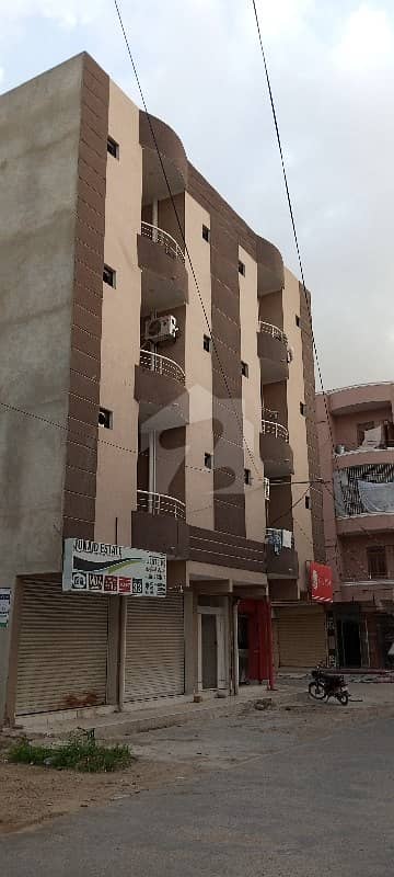 گلشنِ معمار گداپ ٹاؤن کراچی میں 7 مرلہ عمارت 6 کروڑ میں برائے فروخت۔