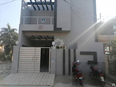 Property In Cantt Lahore Is Available Under Rs 11,800,000