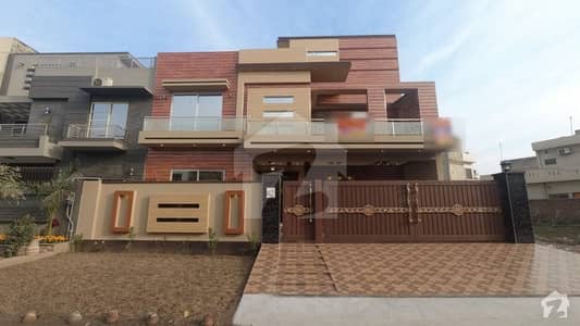 11.34 Marla Triple Storey Brand New House Modern And Solid Construction