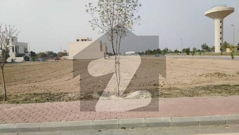 بحریہ ٹاؤن - طلحہ بلاک بحریہ ٹاؤن سیکٹر ای بحریہ ٹاؤن لاہور میں 10 مرلہ رہائشی پلاٹ 1.35 کروڑ میں برائے فروخت۔ بحریہ ٹاؤن - طلحہ بلاک بحریہ ٹاؤن سیکٹر ای بحریہ ٹاؤن لاہور میں 10 مرلہ رہائشی پلاٹ 1.35 کروڑ میں برائے فروخت۔