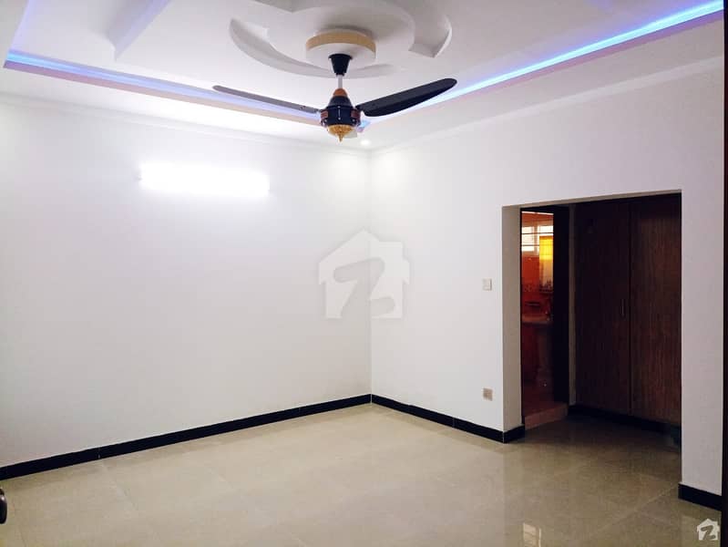 12 Marla House In Central Caltex Road For Sale 12 Marla House In Central Caltex Road For Sale