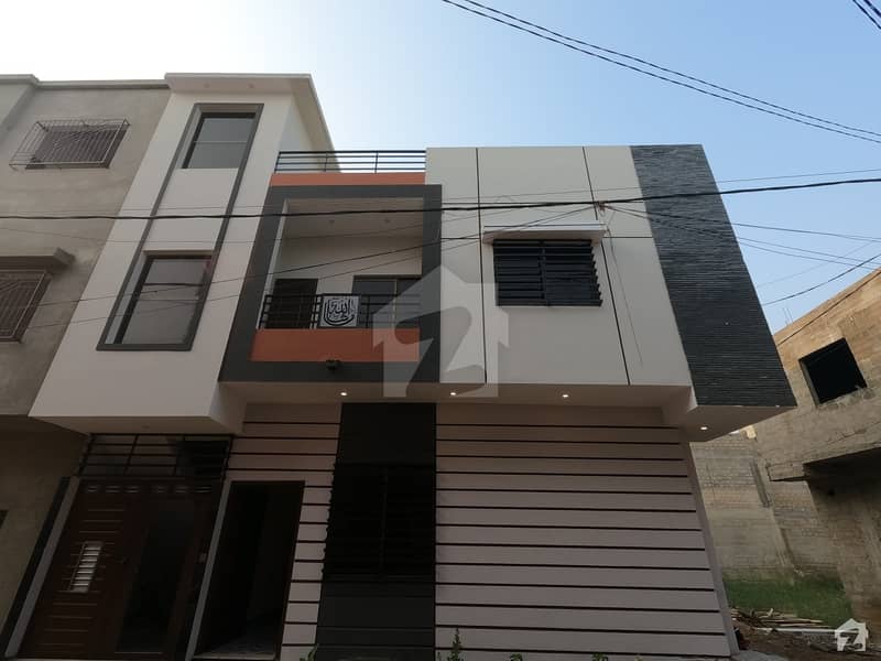 ڈائمنڈ سٹی گلشنِ معمار گداپ ٹاؤن کراچی میں 5 کمروں کا 3 مرلہ مکان 1.24 کروڑ میں برائے فروخت۔