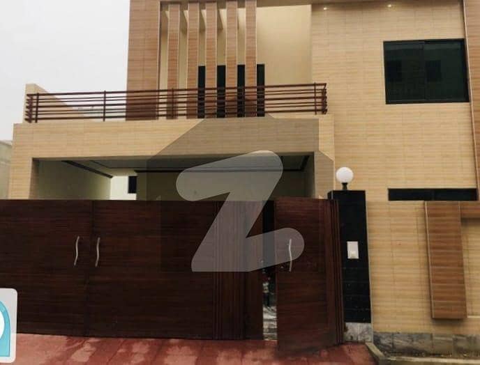 10 Marla Beautiful House For Sale Canal Road Saeed Colony Vip Location