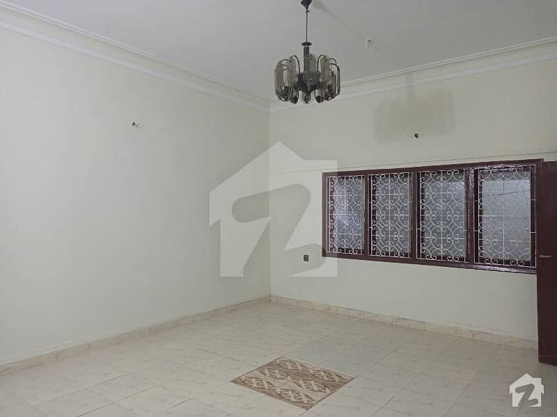 House Spread Over 1080 Square Feet In Bufferzone - Sector 15-A/4 Available