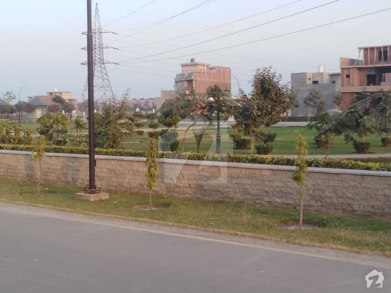 Get This 9 Marla Residential Plot In Rs 8,100,000