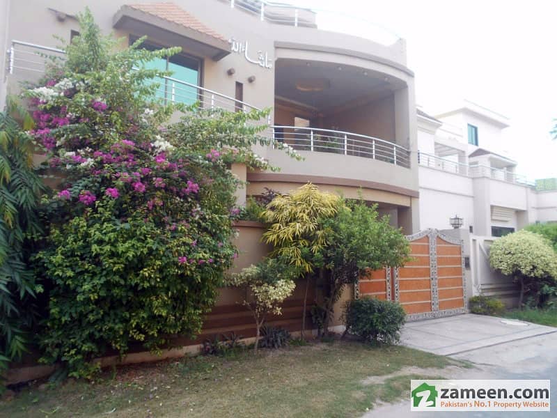 House Is Available For Sale Al Rehman Garden Phase 2, Al Rehman Garden