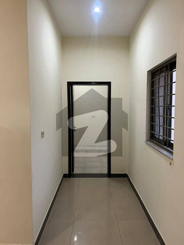 10 Marla Flat First Floor Available For Rent In Askari-11(B)