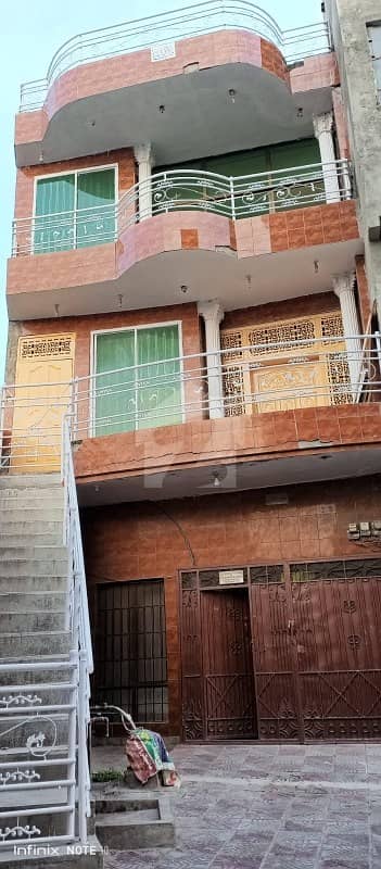 چکلالہ سکیم 1 چکلالہ سکیم راولپنڈی میں 7 کمروں کا 6 مرلہ مکان 2 کروڑ میں برائے فروخت۔