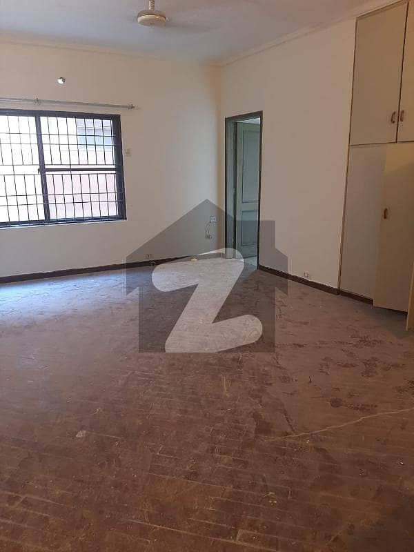 01-Kanal Full House Available for Rent in Phase-3, W-Block