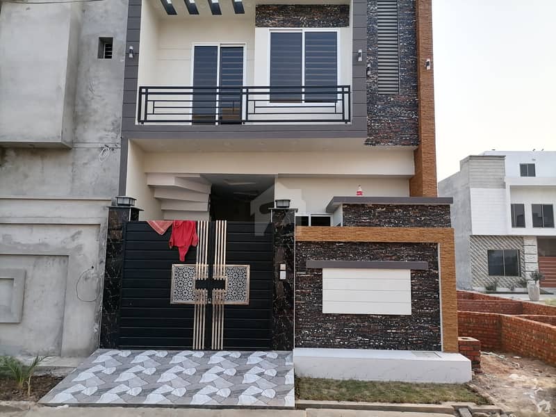 House Sized 3.5 Marla Is Available For Sale In Jeewan City Housing Scheme