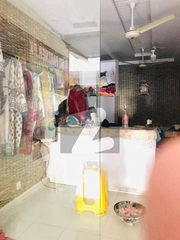 200 Sq Feets Shop Available For Sale, In Pwd Near Pakistan Town Mini Commercial