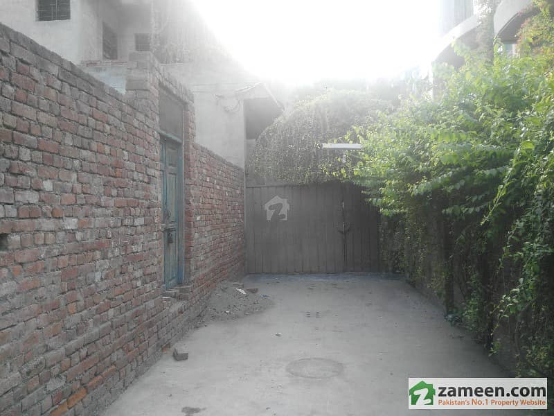 30x60 For Sale On Waris Road Lahore