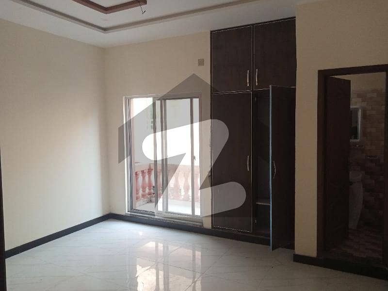 5 Marla Upper Portion Available For Rent In Ali Park
