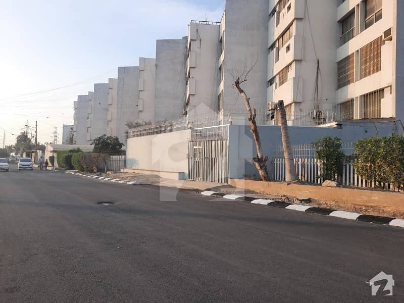 Fully Independent 3,600 Sq Ft Flat In Marine Drive Apartments On Prime Location Of Clifton Block 7 Fully Independent 3,600 Sq Ft Flat In Marine Drive Apartments On Prime Location Of Clifton Block 7