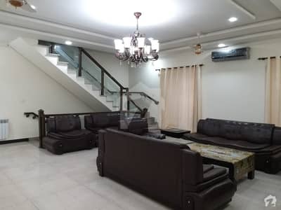 Property Links Offer 600 Sq Yard Fully Furnished Triple Storey House For Rent