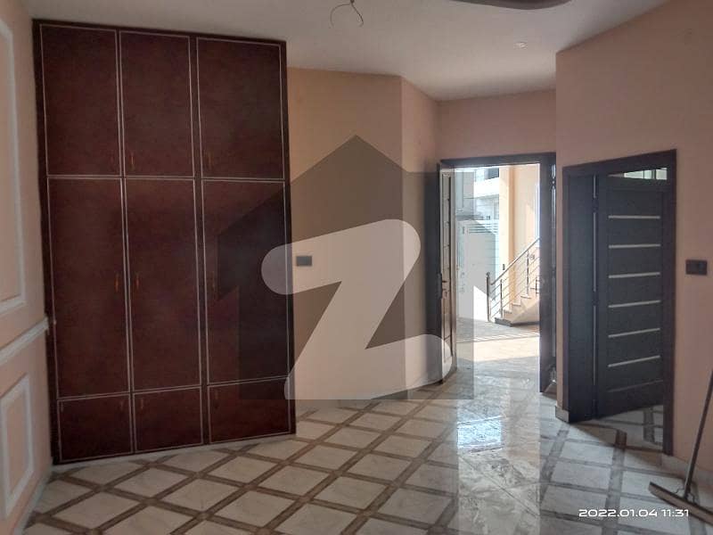 A Good Option For Sale Is The House Available In Al Haram Executive Villas In Bahawalpur