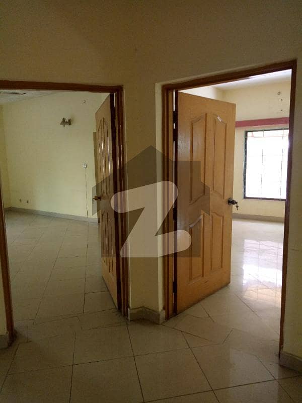 Askari 14, Sector A 05 Bedrooms Sd House Available
