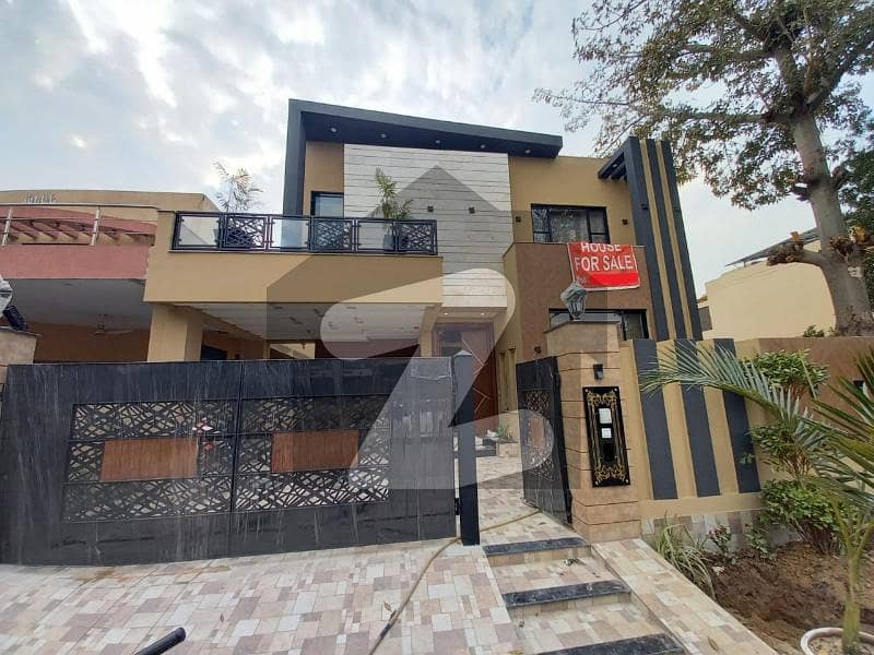 10 Marla Out Class Location Modern Design Bungalow For Sale In Dha Ph 8 Block N
