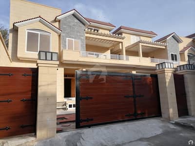 10 Marla Fresh House For Sale In National Bank Colony Warsak Road