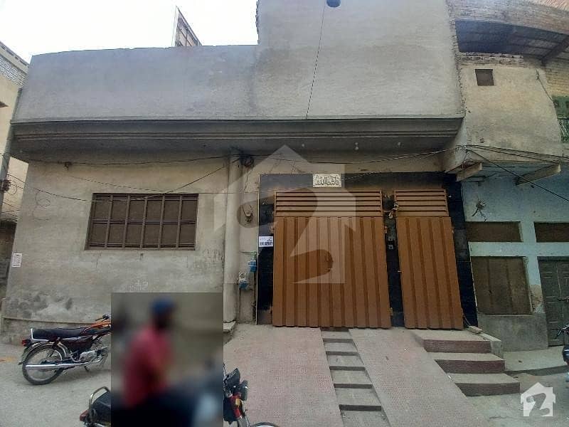 3.25 Marla Separate House In Tariq Abad
