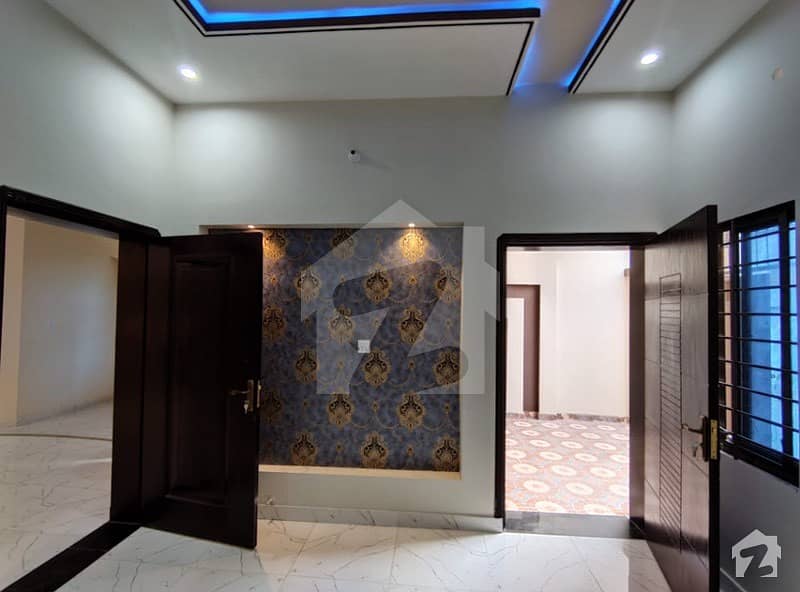 1125 Square Feet House In Shalimar Colony Is Available