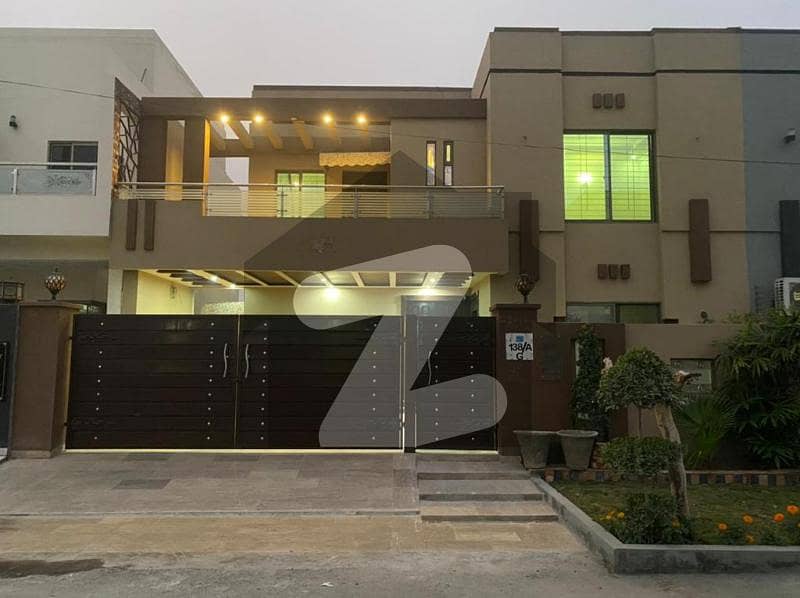 10 Marla Double Unit House For Sale At Prime Location In Reasonable Price At Very Hot Location