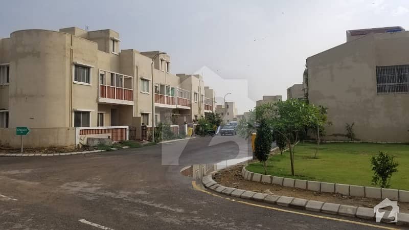 نیا ناظم آباد ۔ بلاک ڈی نیا ناظم آباد کراچی میں 3 کمروں کا 6 مرلہ بالائی پورشن 38 ہزار میں کرایہ پر دستیاب ہے۔