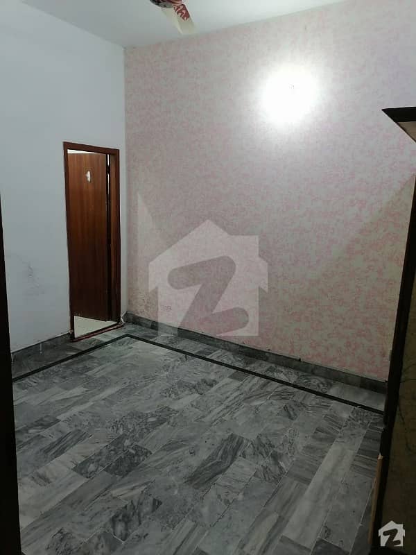 تاجپورہ - بلاک بی تاجپورہ لاہور میں 5 کمروں کا 3 مرلہ مکان 85 لاکھ میں برائے فروخت۔