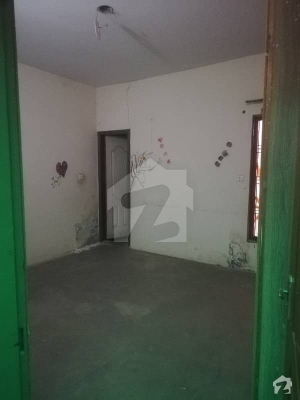 لال پل مغلپورہ لاہور میں 3 کمروں کا 3 مرلہ مکان 62 لاکھ میں برائے فروخت۔