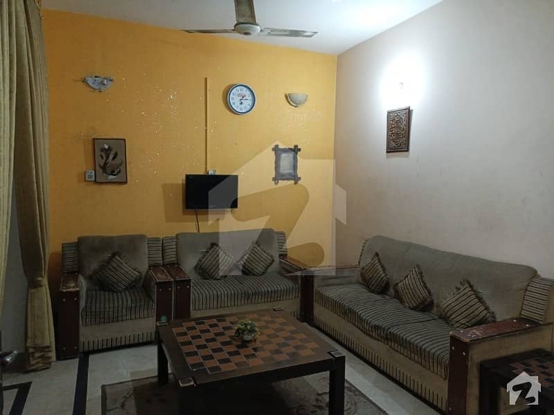 گلشن علی کالونی کینٹ لاہور میں 4 کمروں کا 6 مرلہ مکان 1.15 کروڑ میں برائے فروخت۔