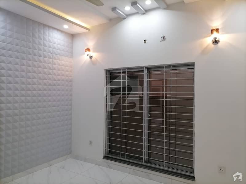 Centrally Located House In Gulshan-e-Ravi Is Available For Sale