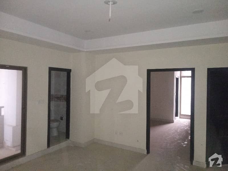 2 Bedroom Corner Flat Available For Rent