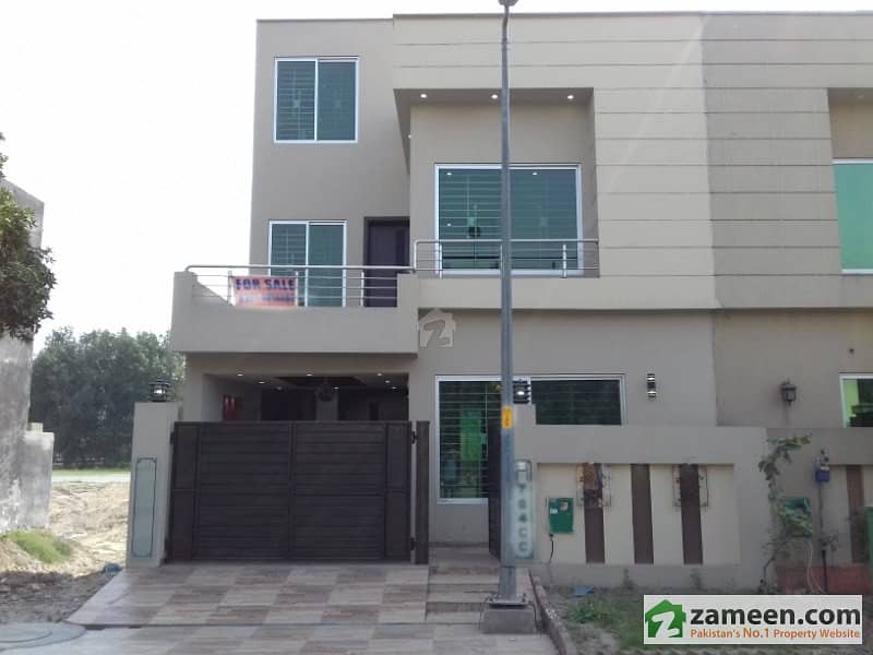 House For Sale In Bahria Town Lahore