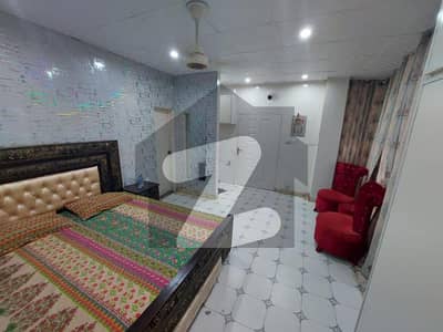 علامہ اقبال ٹاؤن لاہور میں 1 کمرے کا 2 مرلہ فلیٹ 20 ہزار میں کرایہ پر دستیاب ہے۔