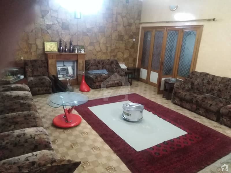Ideal 61 Marla House has landed on market in Hayatabad, Peshawar