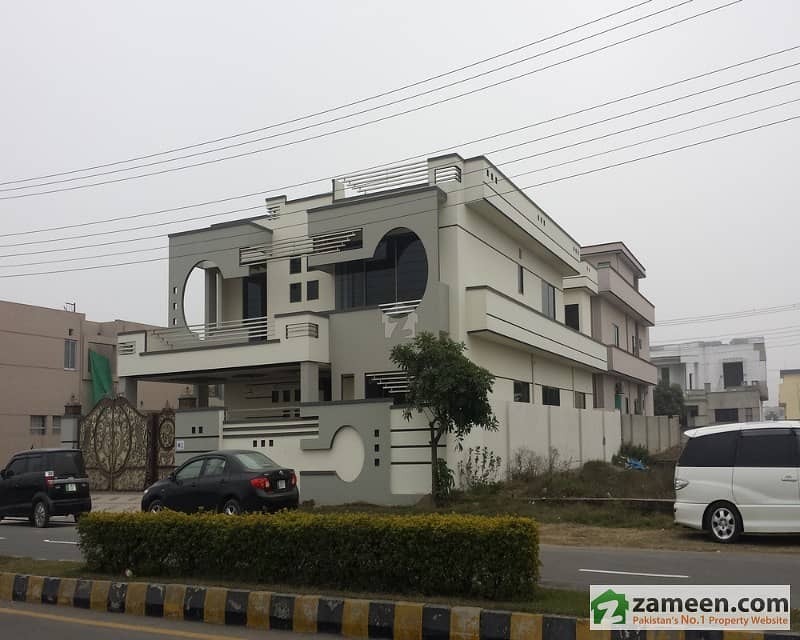 1 Kanal Home Facing Park Newly Built Designer Home For Sale