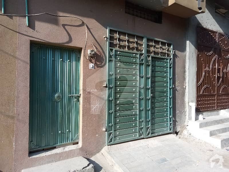 680 Square Feet House For Grabs In Wazir Bagh Road