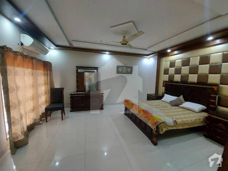 بحریہ ٹاؤن سیکٹرڈی بحریہ ٹاؤن لاہور میں 3 کمروں کا 5 مرلہ فلیٹ 90 ہزار میں کرایہ پر دستیاب ہے۔