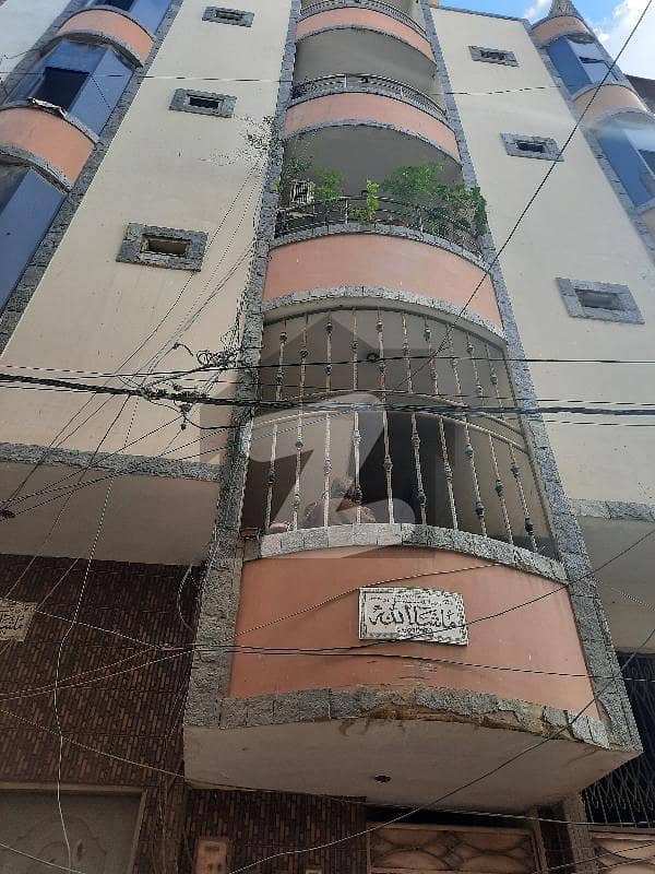 اختر کالونی جمشید ٹاؤن کراچی میں 4 کمروں کا 5 مرلہ عمارت 3.25 کروڑ میں برائے فروخت۔