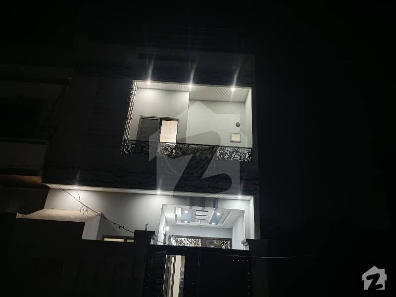 الرحمان گارڈن فیز 2 الرحمان گارڈن لاہور میں 3 کمروں کا 3 مرلہ مکان 66 لاکھ میں برائے فروخت۔