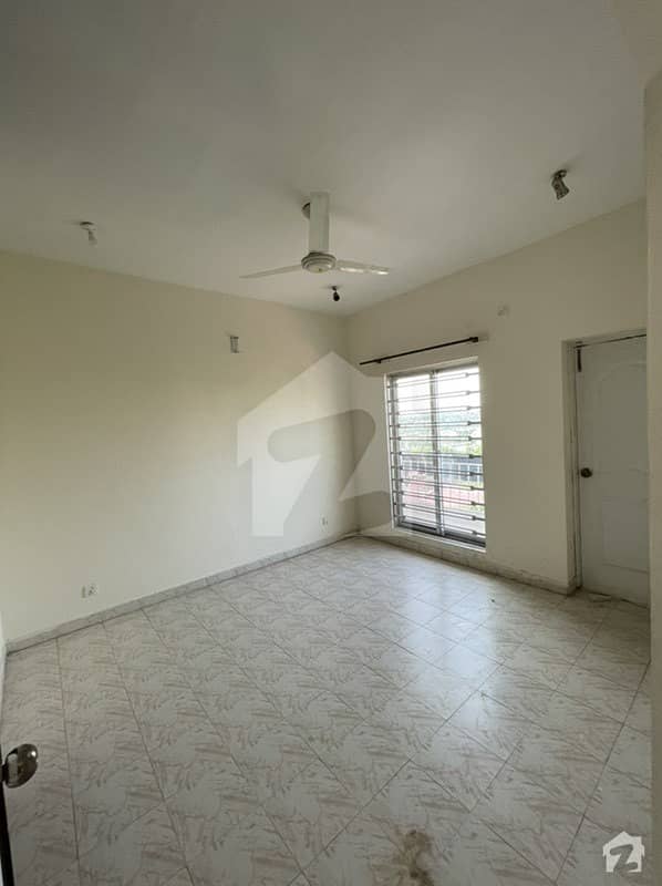 2 Bed Family Apartment For Rent