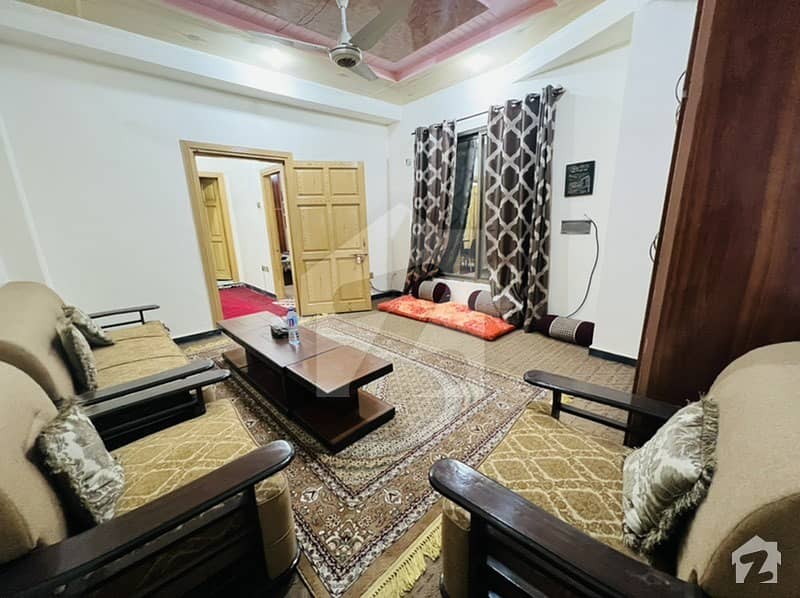 کوہاٹ روڈ پشاور میں 2 کمروں کا 4 مرلہ فلیٹ 50 لاکھ میں برائے فروخت۔