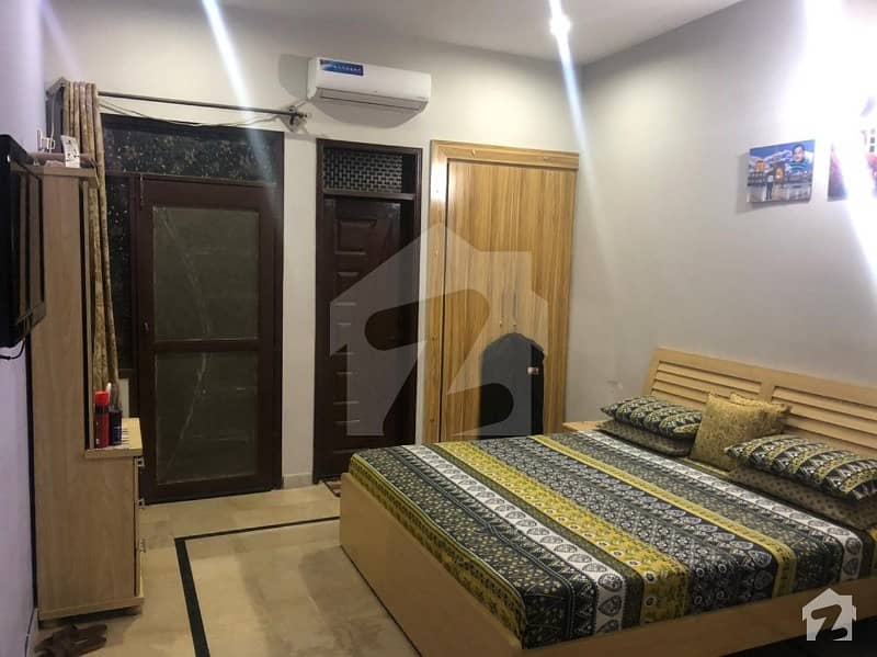 1 Room For Rent Gulistan-e-Jauhar - Block 15