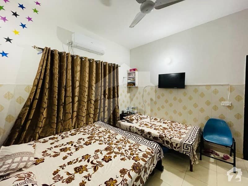 بحریہ آرچرڈ لاہور میں 2 کمروں کا 5 مرلہ فلیٹ 25 ہزار میں کرایہ پر دستیاب ہے۔