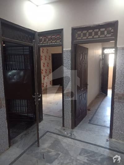 Upper Portion For Rent In Azizabad