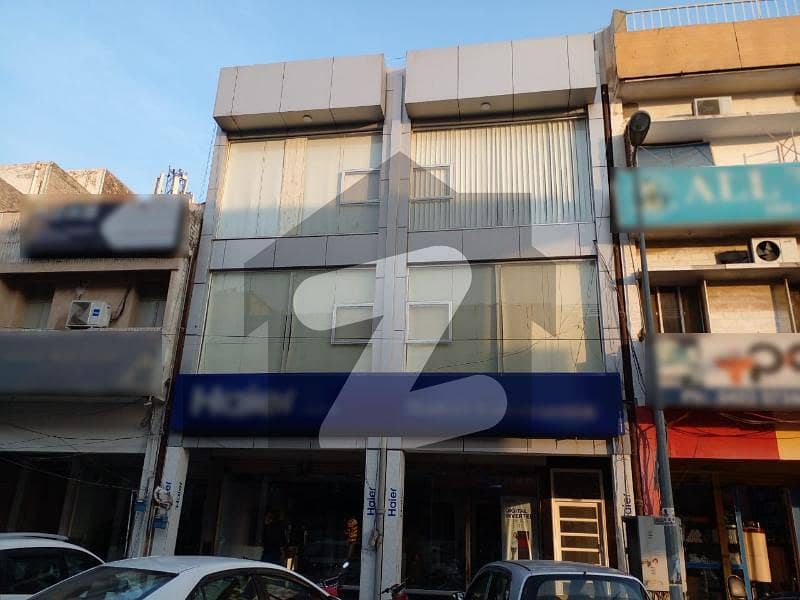 7 Marla Commercial Plaza For Sale In DHA Phase 1 And This Plaza Is Already Connected For Rent And His Monthly Income Is 550,000