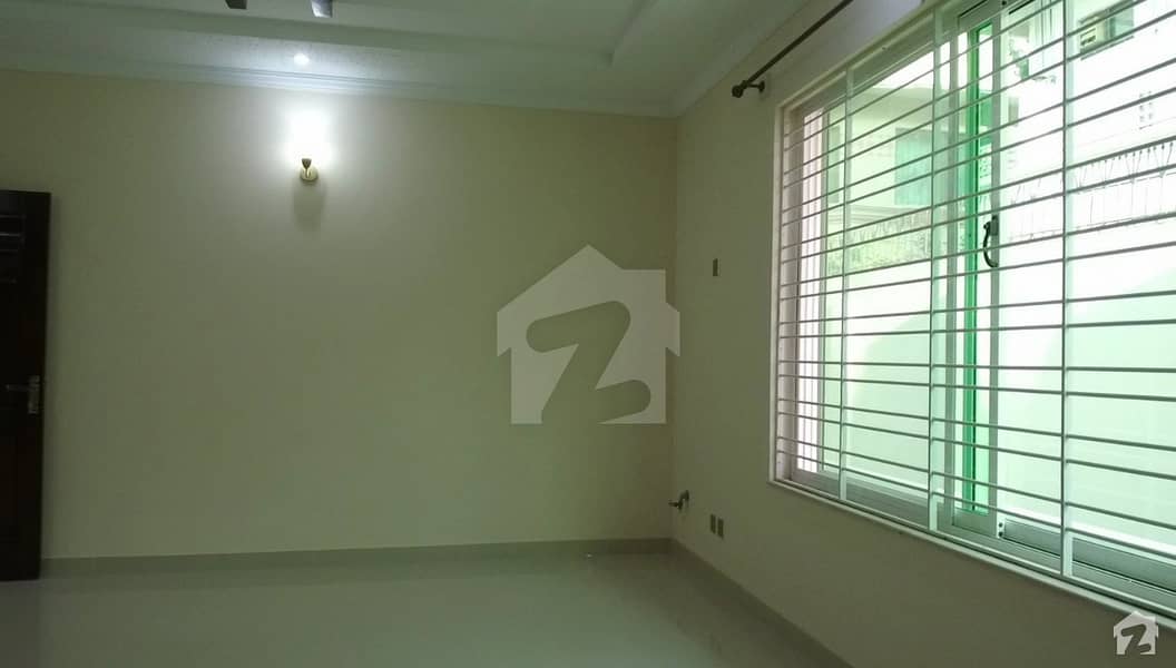 Buy A 3200 Square Feet House For Sale In I-8