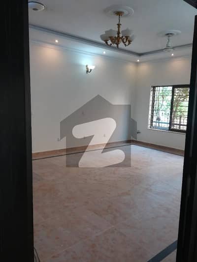 E-11/4 - Marble Flooring Portion For Rent