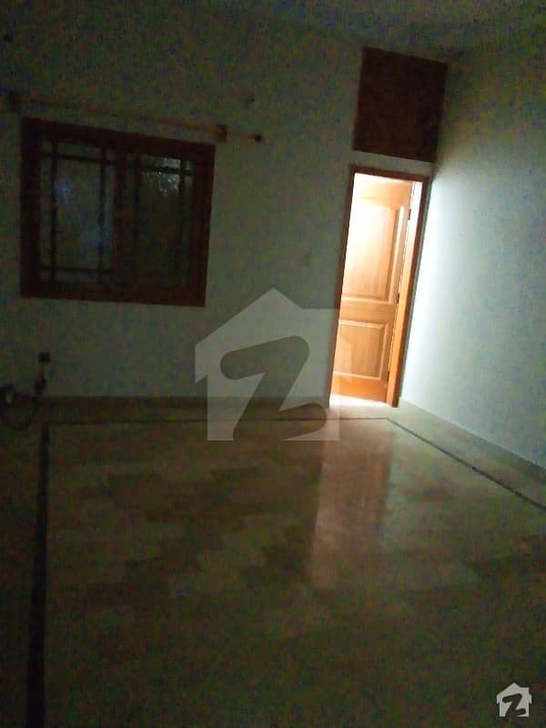 120 sqy house for rent in jaffar Bagh  model colony