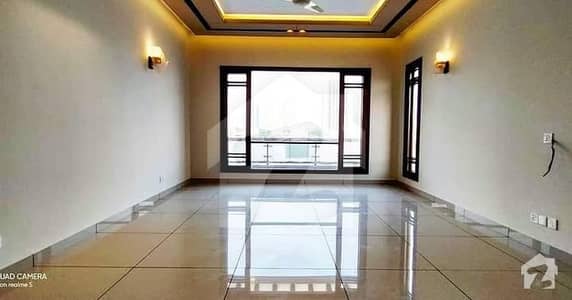 Brand New 6 Bed DD 500 Sq Yd Independent House For Rent In Gulshan-e-Iqbal